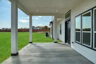 1785 Crestridge Cir, Princeton, TX 75407 - Photo 38