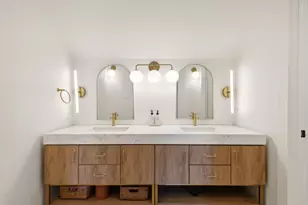 9427 Hobart St, Dallas, TX 75218 - Photo 14