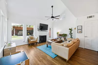 9427 Hobart Street, Dallas, TX 75218 - Photo 10