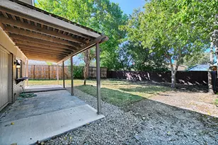 2109 Via Del Plata, Carrollton, TX 75006 - Photo 36