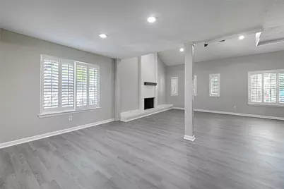 2109 Via Del Plata, Carrollton, TX 75006 - Photo 10