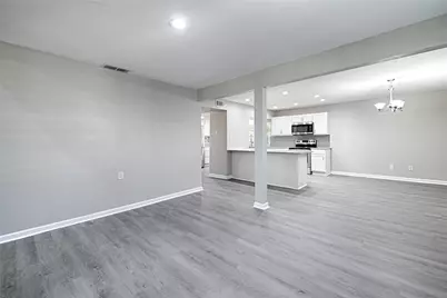 2109 Via Del Plata, Carrollton, TX 75006 - Photo 8