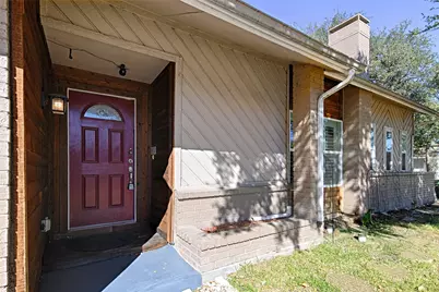 2109 Via Del Plata, Carrollton, TX 75006 - Photo 4