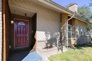 2109 Via Del Plata, Carrollton, TX 75006 - Photo 4