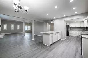 2109 Via Del Plata, Carrollton, TX 75006 - Photo 12