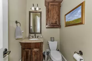 8013 Camino Dr, North Richland Hills, TX 76182 - Photo 24