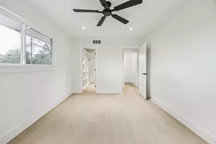 5635 Elm Valley Ln, Dallas, TX 75232 - Photo 30