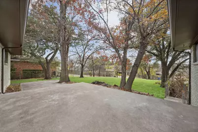 5635 Elm Valley Lane, Dallas, TX 75232 - Photo 16