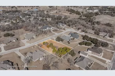 3841 Legend Trail, Granbury, TX 76049 - Photo 2