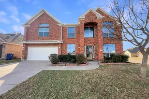 754 Ruby Ct, Burleson, TX 76028 - Photo 1