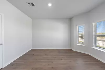 1000 Camelia Grove Court, Hutchins, TX 75141 - Photo 8