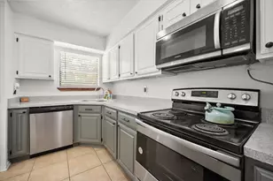 1205 Calico Ln, Arlington, TX 76011 - Photo 12