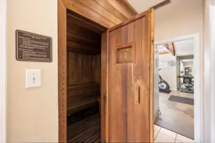 1205 Calico Ln, Arlington, TX 76011 - Photo 24