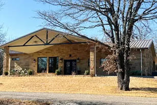 6601 Rash Ct, Granbury, TX 76049 - Photo 2