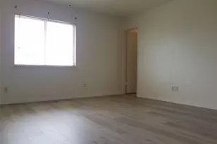 5724 Phelps St, The Colony, TX 75056 - Photo 6