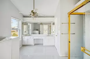 709 Bridget Way, Hurst, TX 76054 - Photo 18