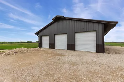 201 West Road, Waxahachie, TX 75165 - Photo 36