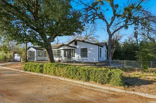 405 Jannie St, Denton, TX 76209 - Photo 2