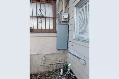 2748 S Llewellyn Avenue, Dallas, TX 75224 - Photo 14