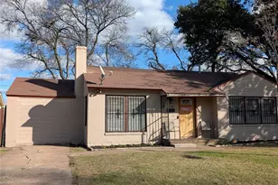 2748 S Llewellyn Ave, Dallas, TX 75224 - Photo 2