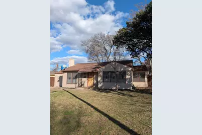 2748 S Llewellyn Avenue, Dallas, TX 75224 - Photo 1