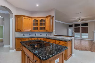 7613 Woodhaven Drive, North Richland Hills, TX 76182 - Photo 12