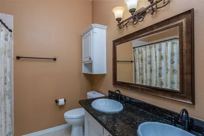 7613 Woodhaven Drive, North Richland Hills, TX 76182 - Photo 20