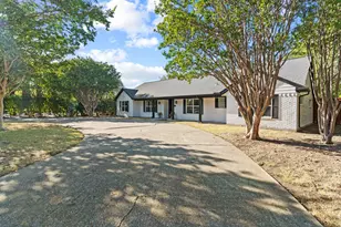 5819 Forest Ln, Dallas, TX 75230 - Photo 2