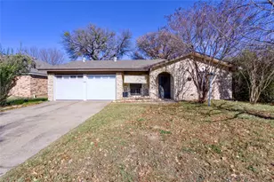 1717 Oak Tree Dr, Denton, TX 76209 - Photo 1