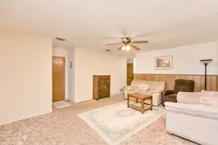 1717 Oak Tree Dr, Denton, TX 76209 - Photo 4