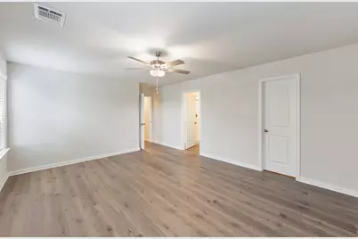 1000 Camelia Grove Court, Hutchins, TX 75141 - Photo 6