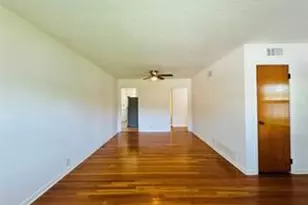 1015 W Sycamore St, Sherman, TX 75092 - Photo 14