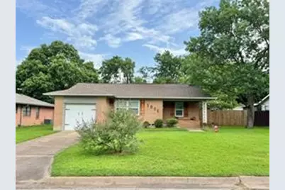 1015 W Sycamore Street, Sherman, TX 75092 - Photo 1