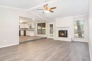 6813 Shadydale Dr, North Richland Hills, TX 76182 - Photo 2