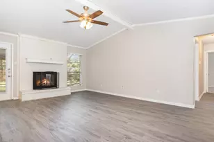 6813 Shadydale Dr, North Richland Hills, TX 76182 - Photo 4