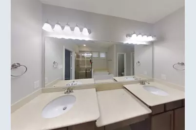 5024 Kestrel Drive, Mesquite, TX 75181 - Photo 2