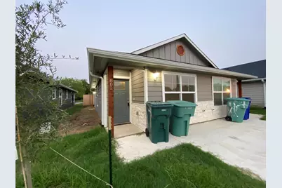 802-804 N Broughton Street #802, Sherman, TX 75090 - Photo 1