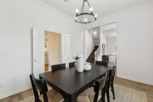 5620 S Archbridge Ct, Arlington, TX 76017 - Photo 8