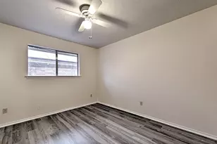 1308 Timber Valley Dr, Flower Mound, TX 75028 - Photo 10