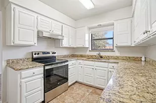 7712 Miracle Ln, North Richland Hills, TX 76182 - Photo 4