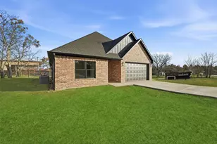 493 Lee Blvd, Pottsboro, TX 75076 - Photo 2