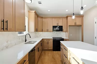 493 Lee Boulevard, Pottsboro, TX 75076 - Photo 8