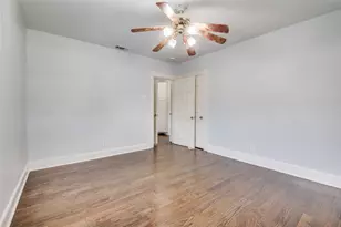 511 Archer Ave, Cockrell Hill, TX 75211 - Photo 18