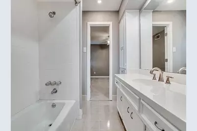 9808 Crest Meadow Drive, Dallas, TX 75230 - Photo 14