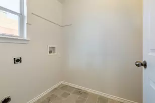 959 Heather St, Burleson, TX 76028 - Photo 16