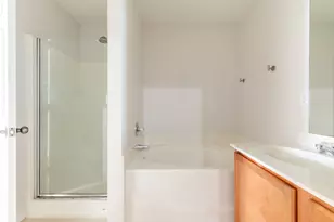 959 Heather St, Burleson, TX 76028 - Photo 8