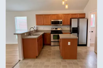 959 Heather Street, Burleson, TX 76028 - Photo 4