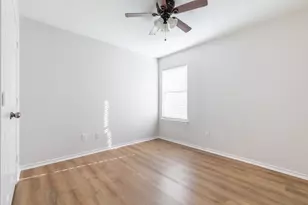 959 Heather St, Burleson, TX 76028 - Photo 14