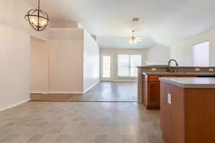 959 Heather St, Burleson, TX 76028 - Photo 6