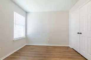 959 Heather St, Burleson, TX 76028 - Photo 28